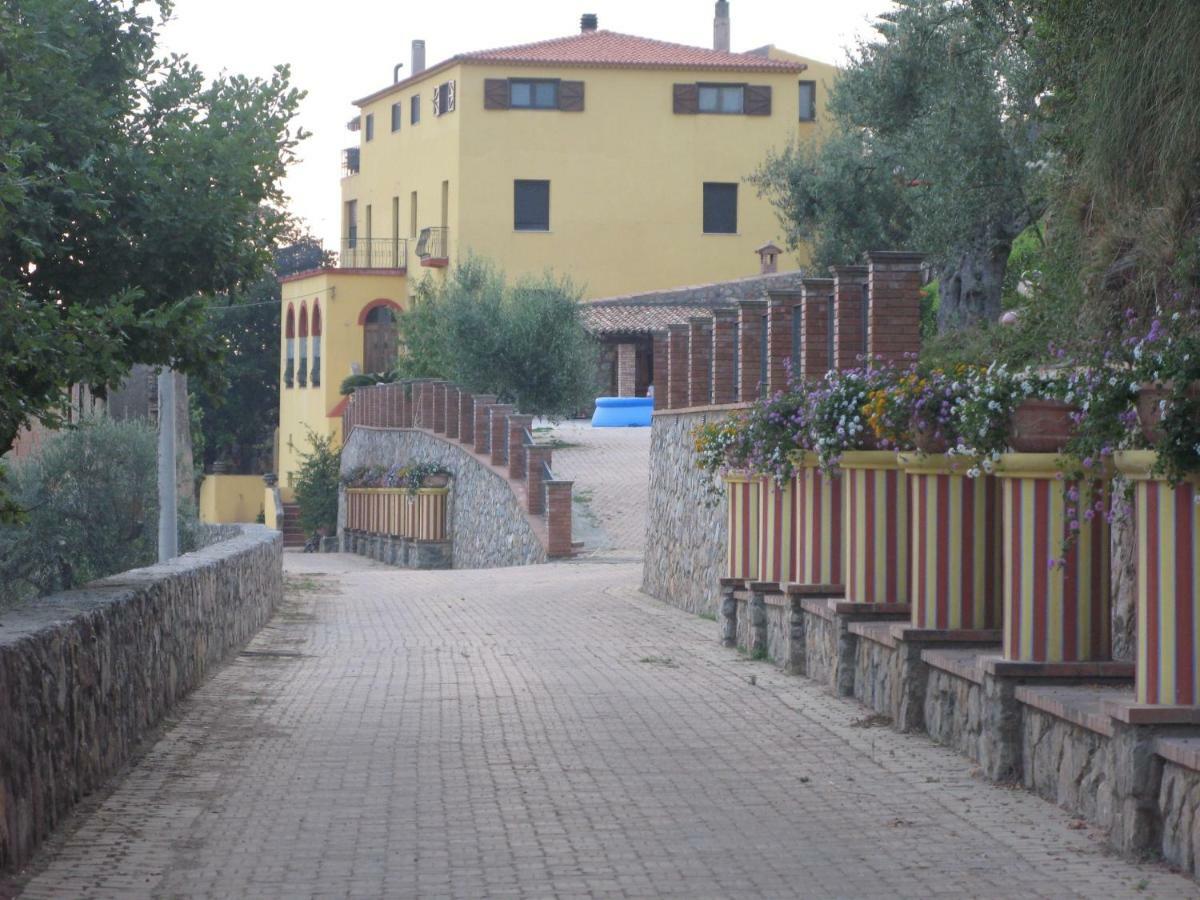 צ'טרארו Azienda Agrituristica Le Terre Di San Leonardo מראה חיצוני תמונה