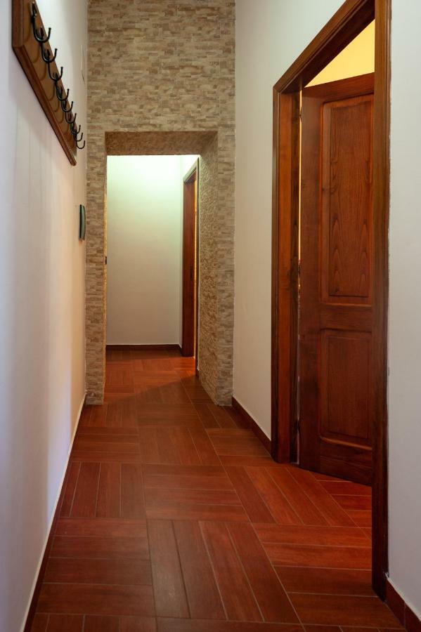 צ'טרארו Azienda Agrituristica Le Terre Di San Leonardo מראה חיצוני תמונה
