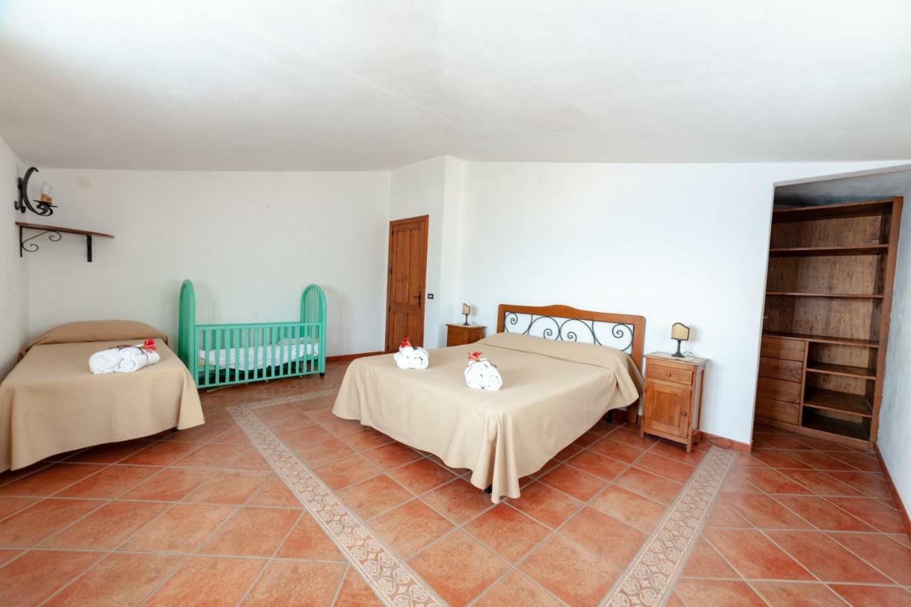 צ'טרארו Azienda Agrituristica Le Terre Di San Leonardo מראה חיצוני תמונה
