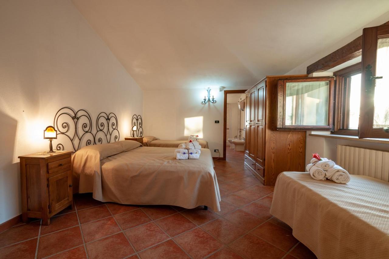 צ'טרארו Azienda Agrituristica Le Terre Di San Leonardo מראה חיצוני תמונה
