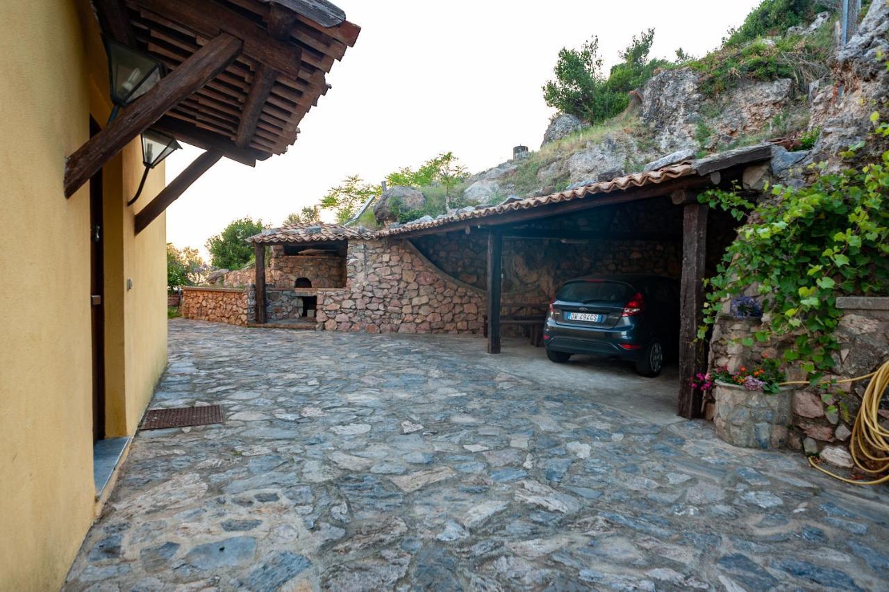 צ'טרארו Azienda Agrituristica Le Terre Di San Leonardo מראה חיצוני תמונה