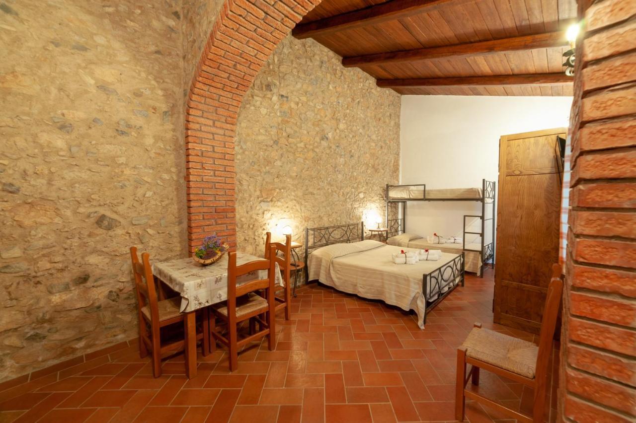 צ'טרארו Azienda Agrituristica Le Terre Di San Leonardo מראה חיצוני תמונה